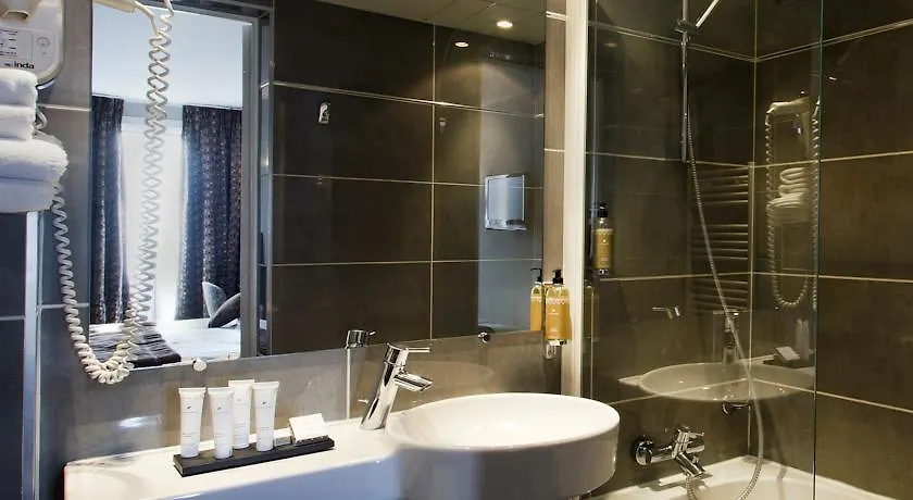 Du Eugene 3* Paris