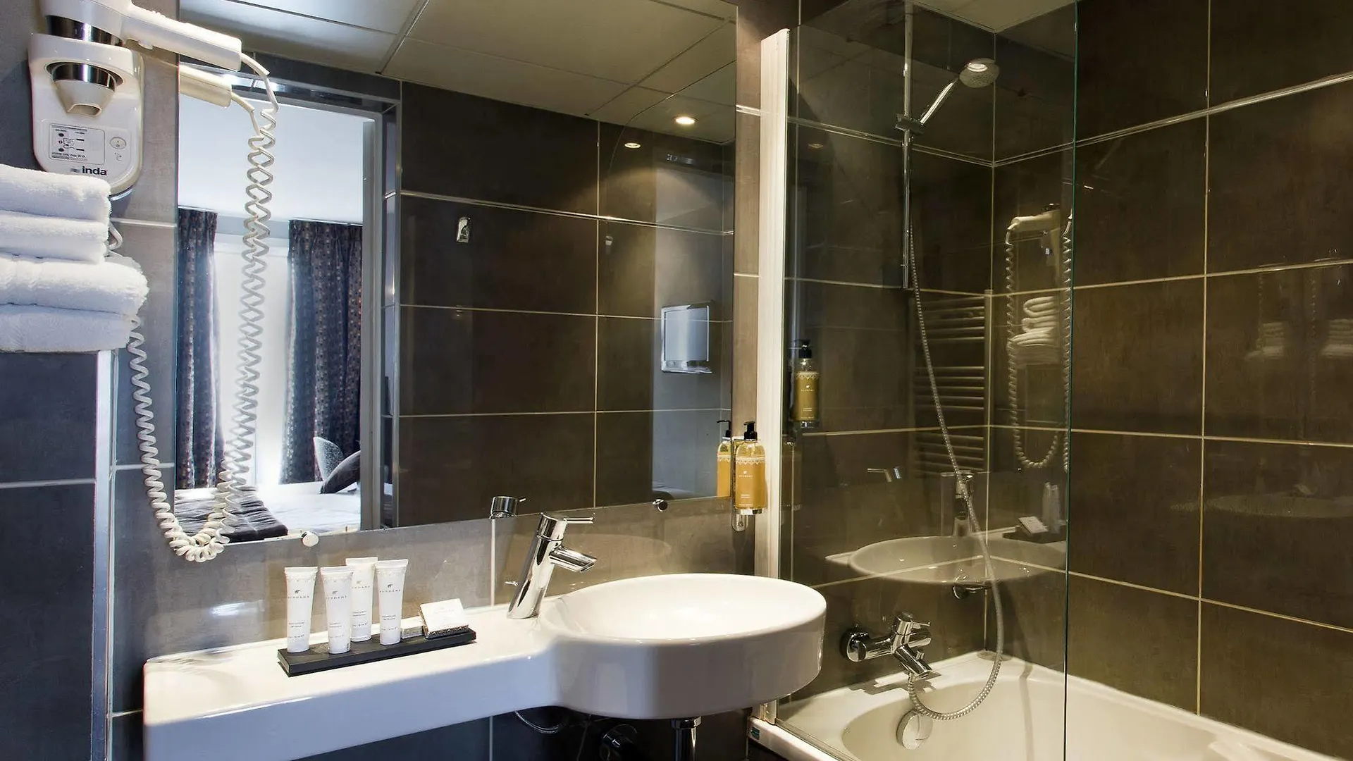 Hotel Du Eugene 3*